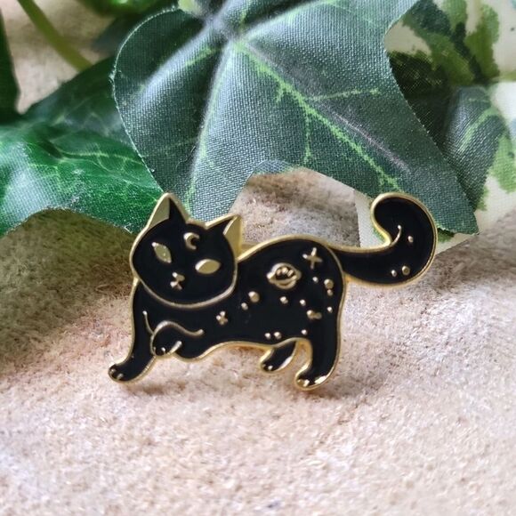 Black & Gold Cat Enamel Pin Mystical magical Spooky Cat Fashion pins Moon planet - Picture 2 of 11